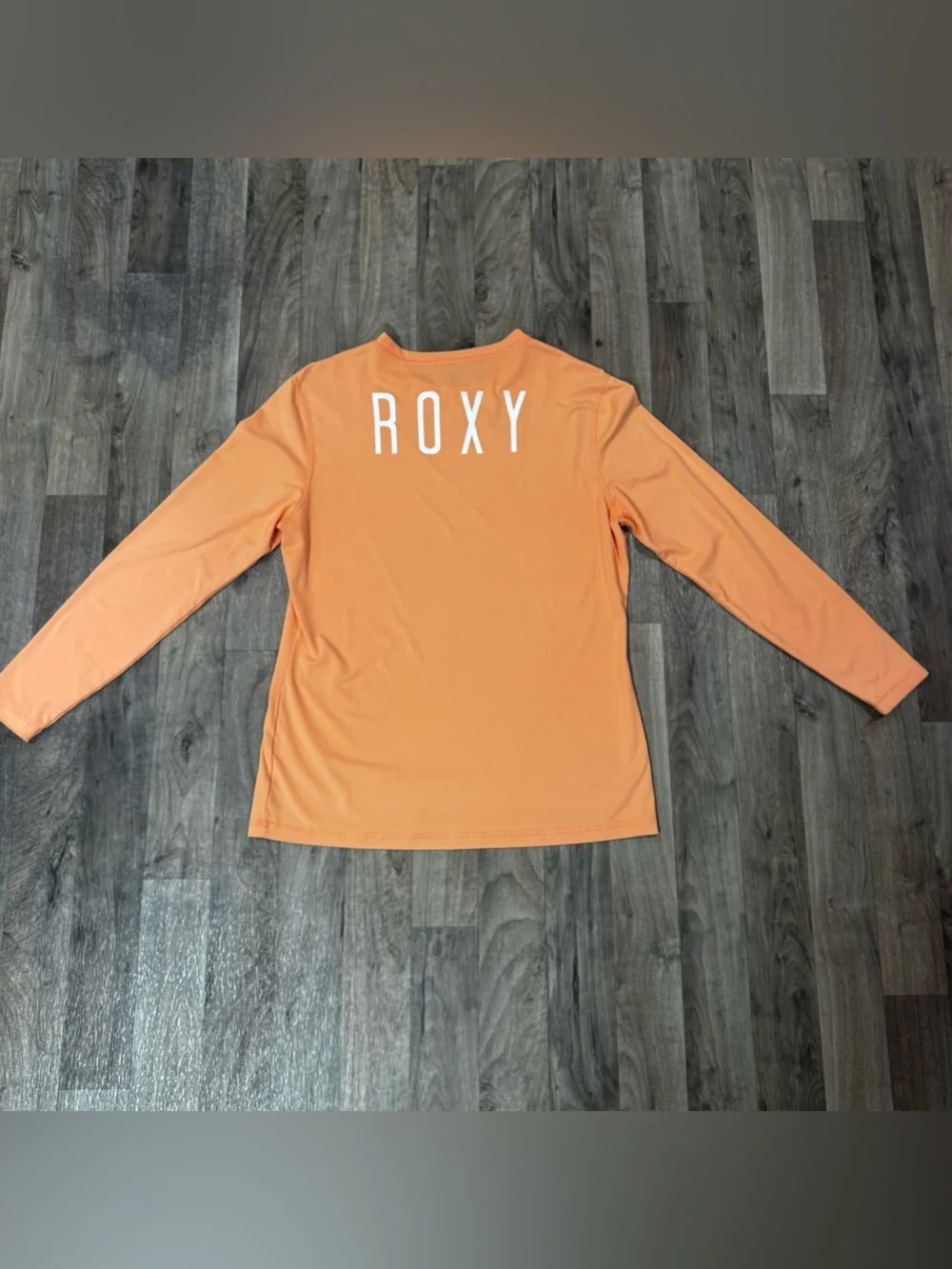 Roxy Womens M Orange Long Sleeve Rash Guard Swim Surf Performance Top